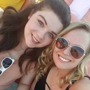 Meet your Posher, Jocelyn